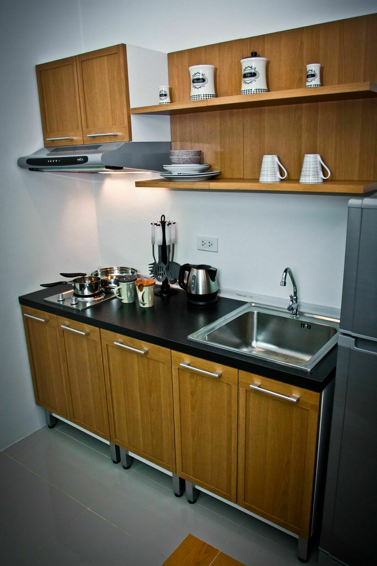 Winner Serviced Apartment Si Maha Phot Eksteriør billede